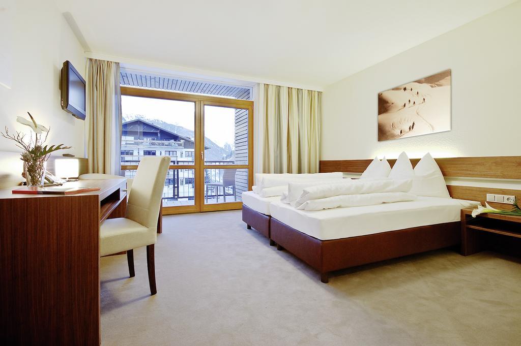 Hotel Rundeck Sankt Anton am Arlberg Chambre photo